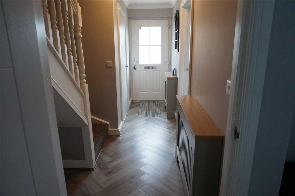 Property photo 3 of 17 Reception Hall :