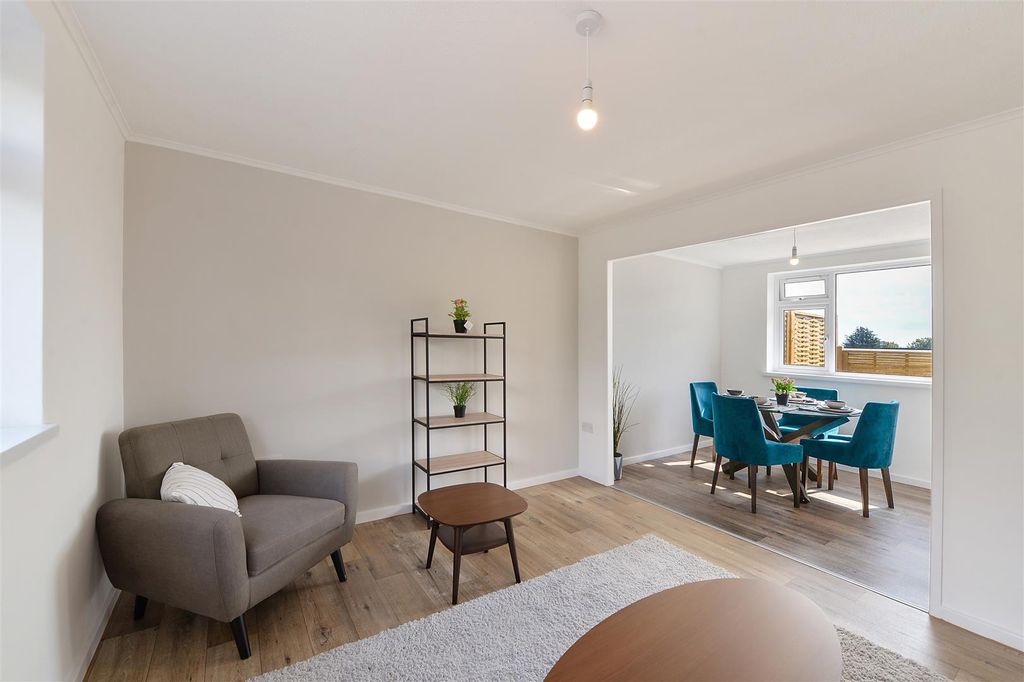 Additional image 6 of 3 bed flat for saleCastle Road, Maidstone ME16