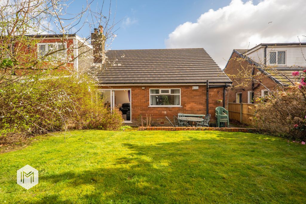 Property photo 3 of 19 Picture No. 18