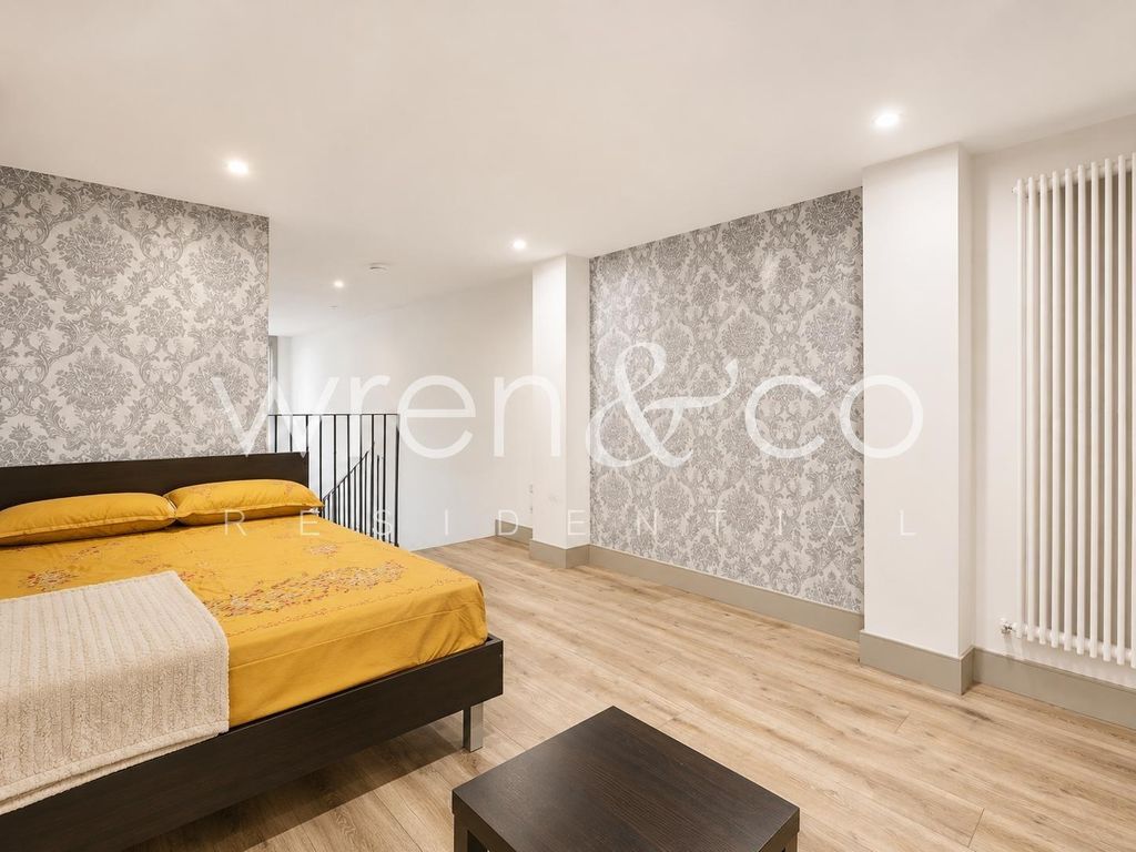 Property photo 2 of 9 Gallery