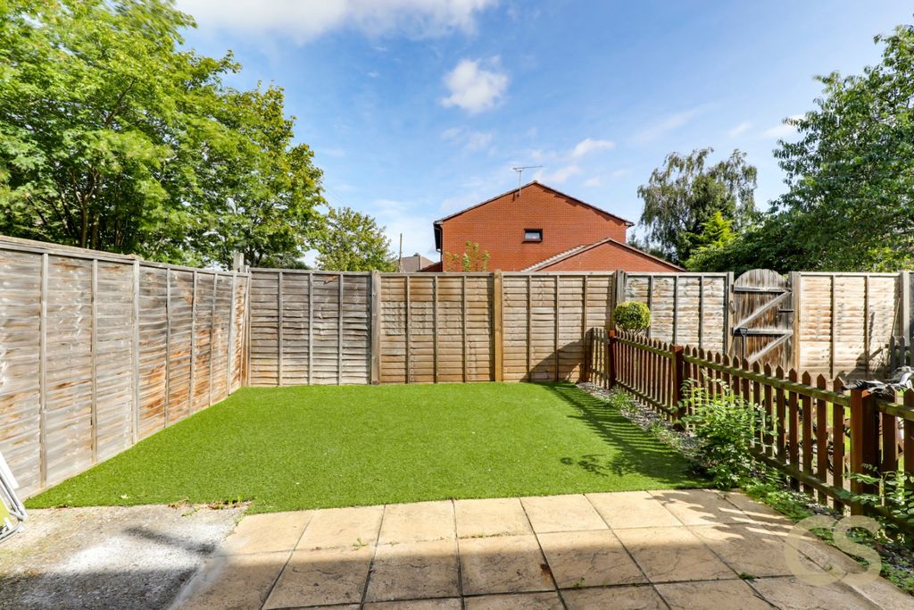 Property photo 3 of 18 3973664