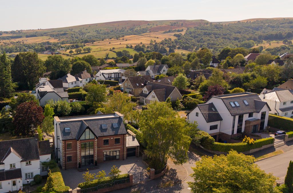 Property photo 2 of 49 Aerial Image