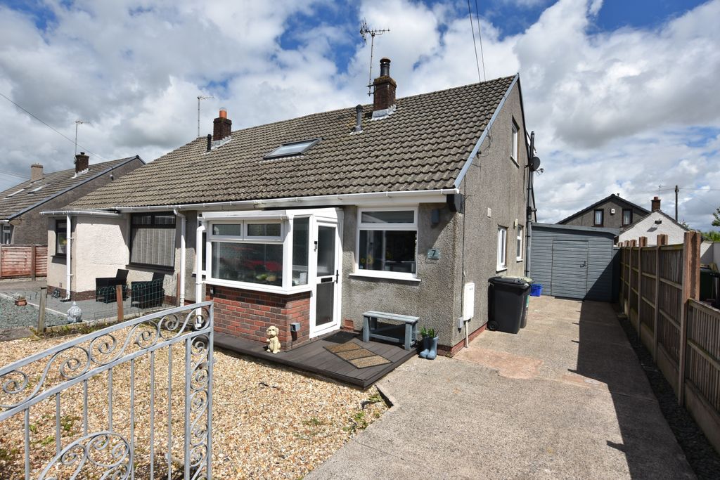 Property photo 1 of 21
