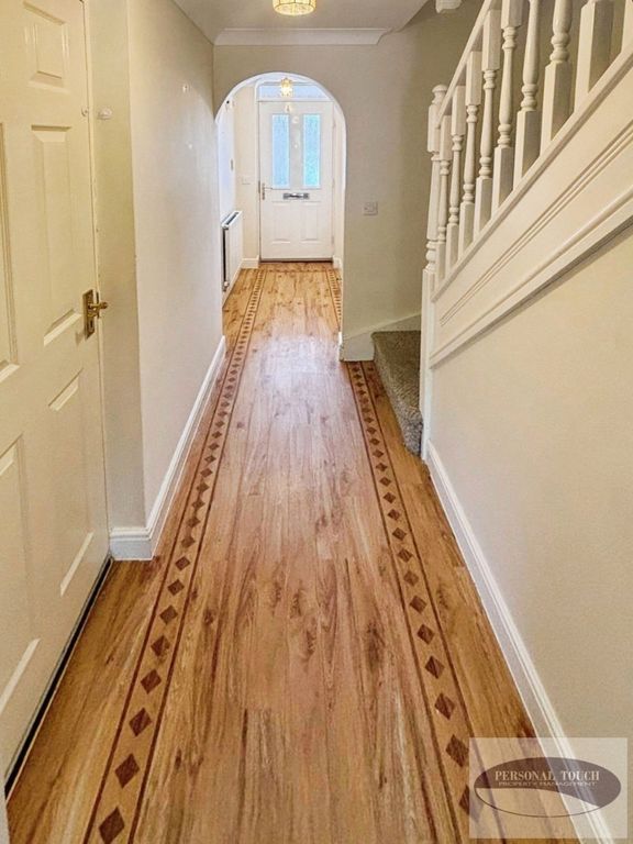 Property photo 3 of 19 Pbox-Img.Jpg