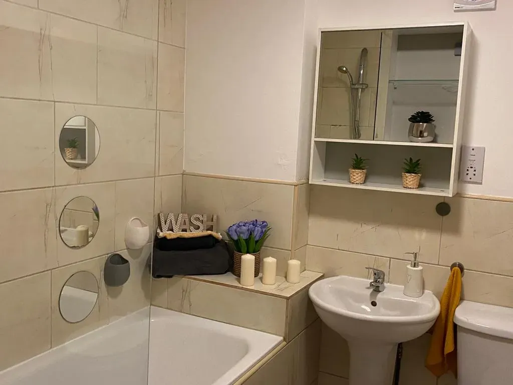 Property photo 2 of 5