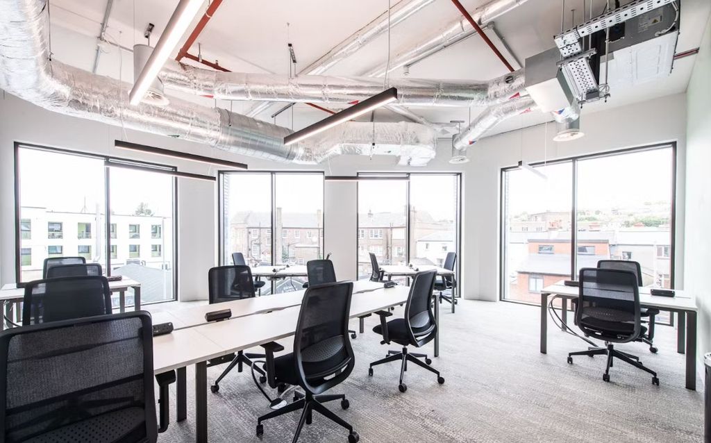 Property photo 2 of 6