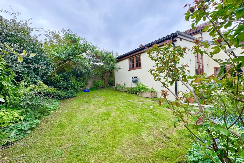 Property photo 1 of 22 Photo 26