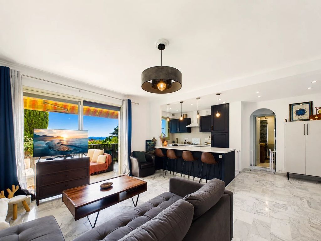 Property photo 3 of 7 dc531069d4Af5636F09Fb61F76895101_d1B7Bb2A2E_1448-Big