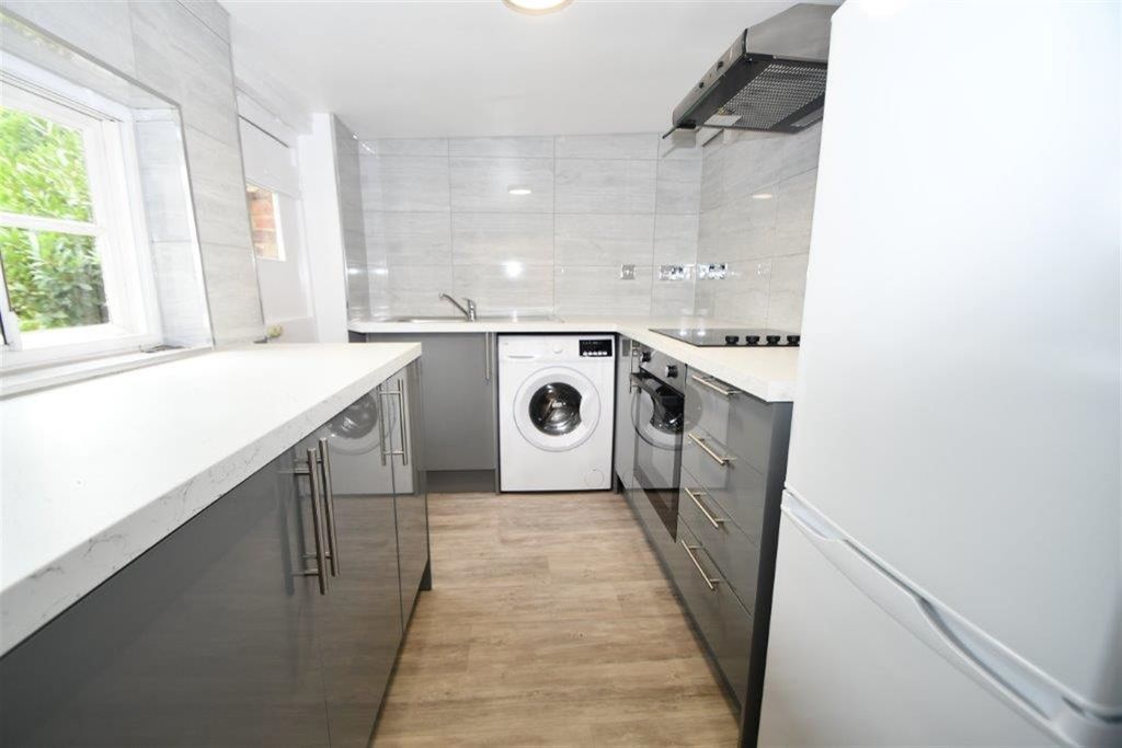 Property photo 2 of 13 Kitchen