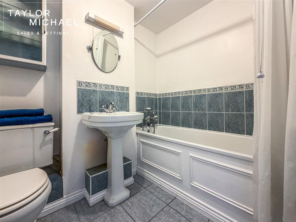 Additional image 17 of 4 bed flat to rentThe Strand, Brighton Marina Village, Brighton BN2