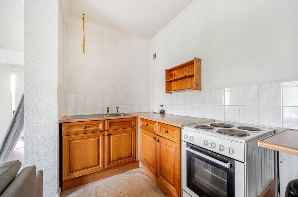 Property photo 3 of 7 1-69Cac4Eb65c44-1...