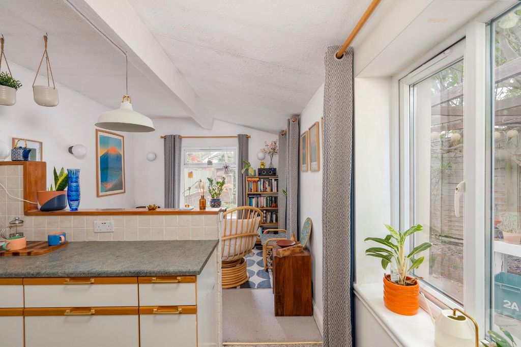 Property photo 3 of 23 Olh06449-Hdr-Edit.Jpg