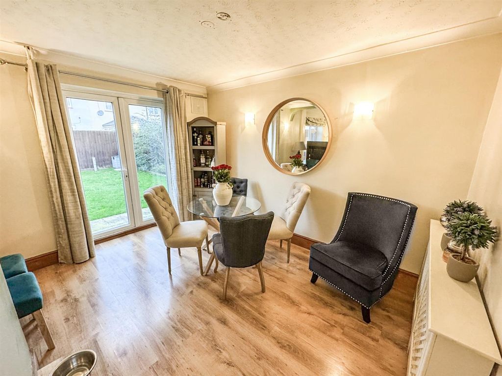 Property photo 3 of 27 Thumbnail_Img_0011.Jpg