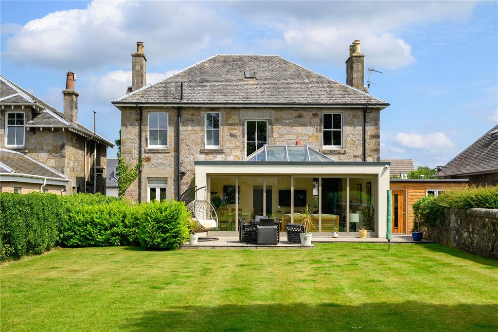 Property photo 2 of 23 Picture No. 29