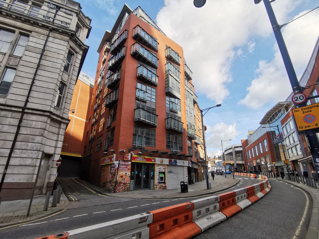 Property photo 1 of 14 2 Bedroom Flat For Sale