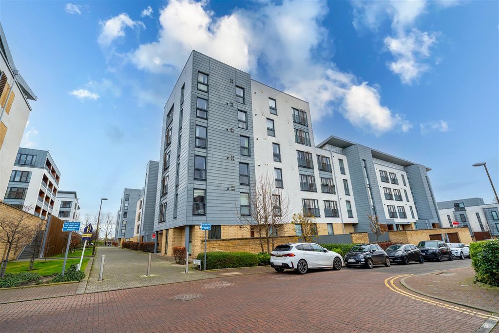 Property photo 1 of 15 Front.Jpg