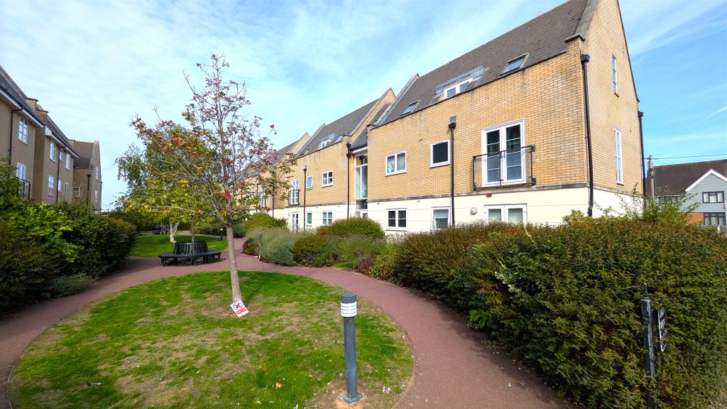 Property photo 1 of 11