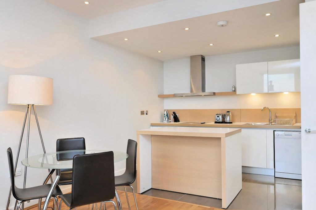 Property photo 3 of 6 Image