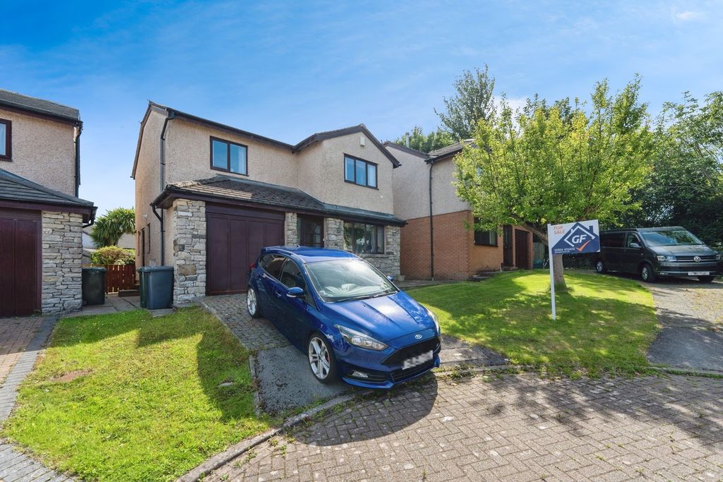 Property photo 1 of 19