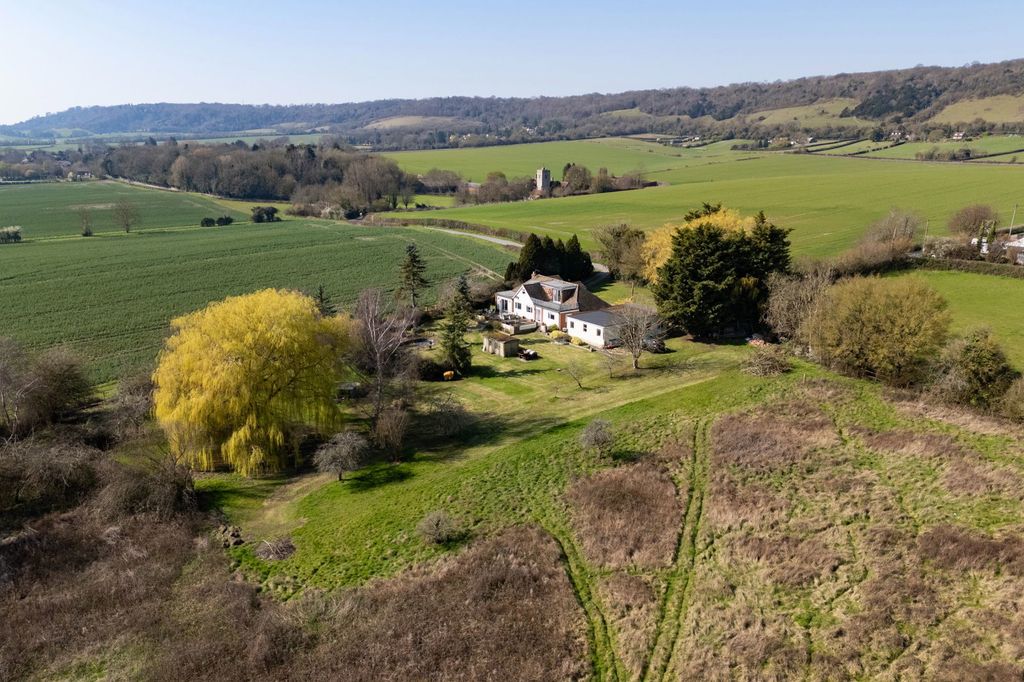 Property photo 2 of 22