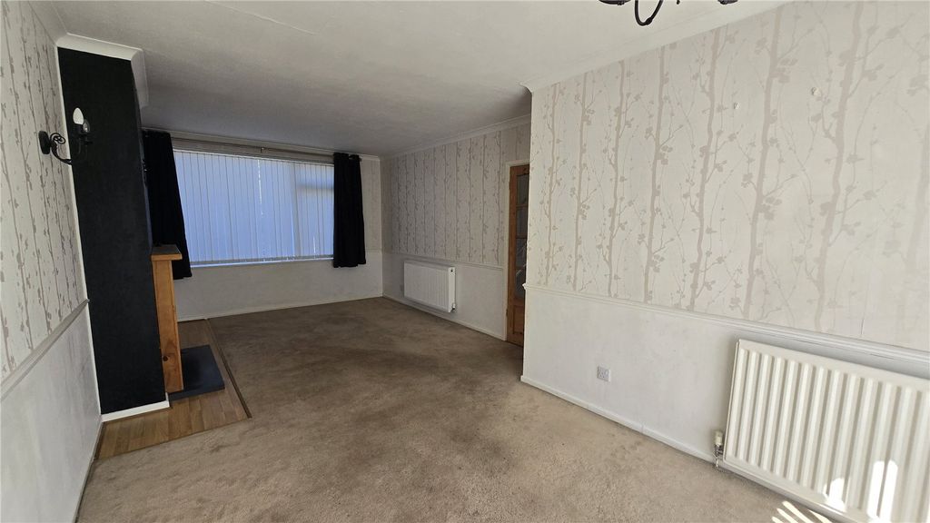 Property photo 3 of 13 Picture No. 04