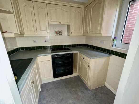 Property photo 3 of 10