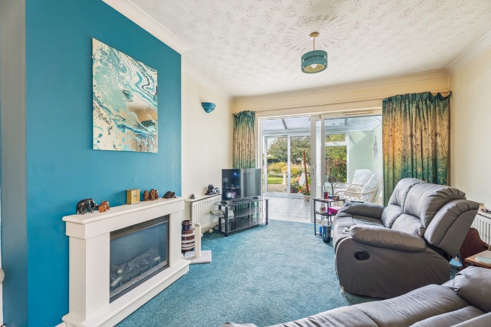 Property photo 3 of 25