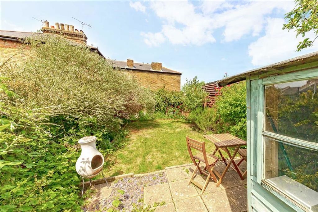 Property photo 2 of 6