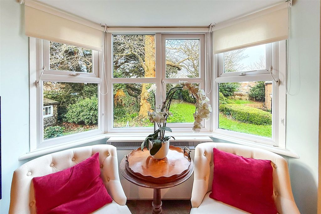 Property photo 3 of 12 Picture No. 13