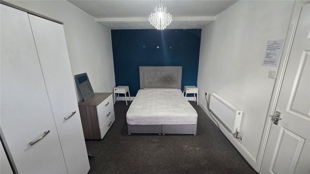 Property photo 3 of 10 Picture No. 10