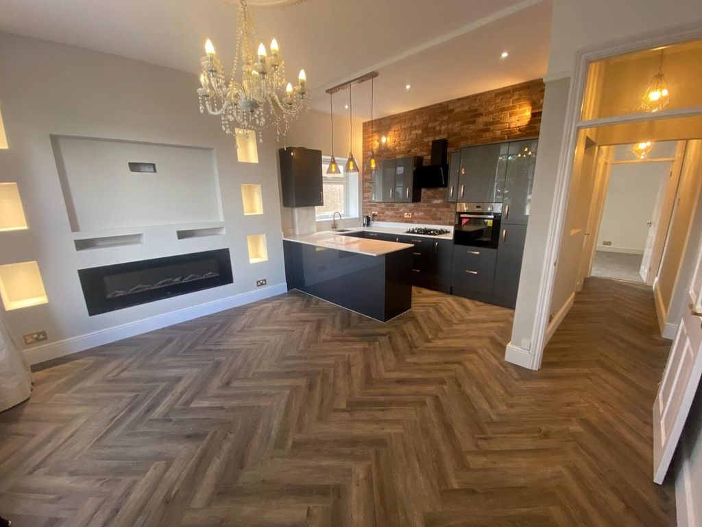 Property photo 3 of 8 O_1Gu203Chj1Lgtq21Sairea1Qef6.Jpeg