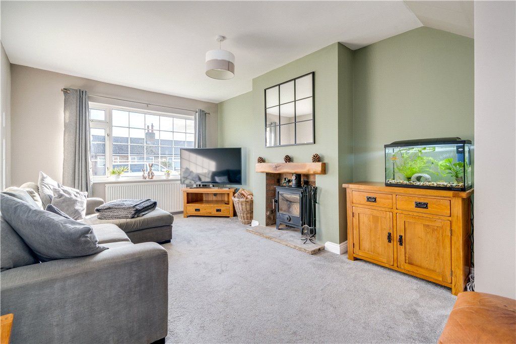 Property photo 2 of 16 Sitting Room