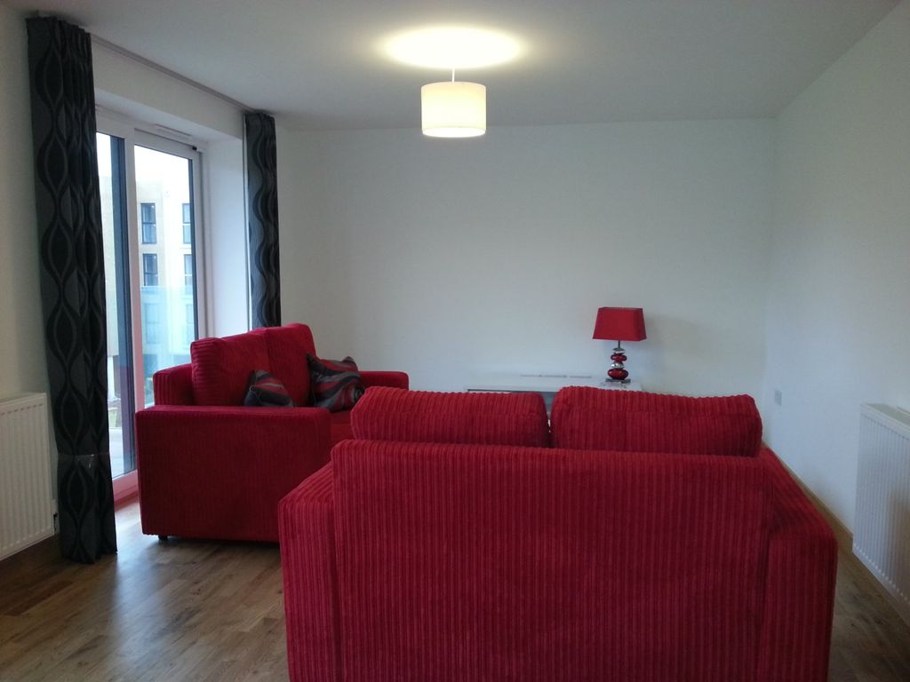 Property photo 3 of 8 Living Area