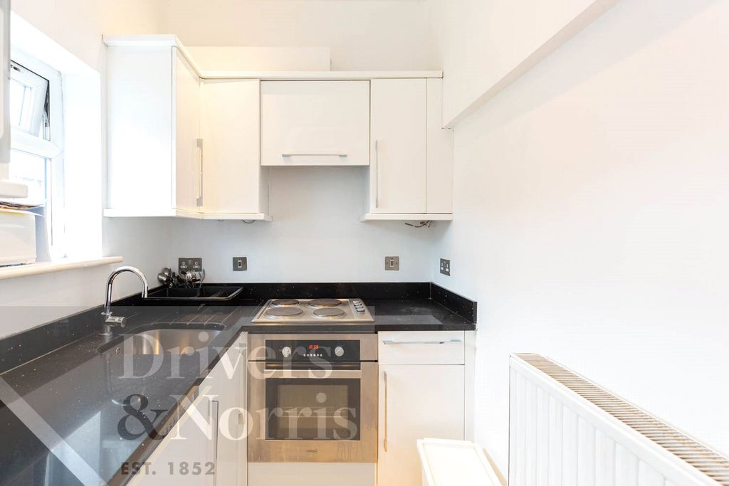 Property photo 1 of 6 Picture No. 07