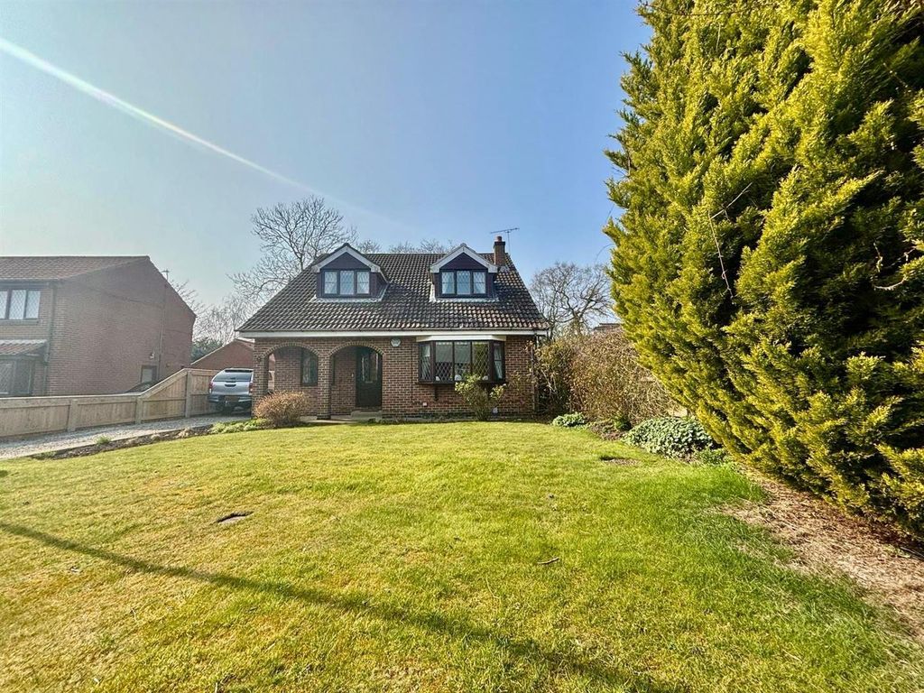 Property photo 1 of 29