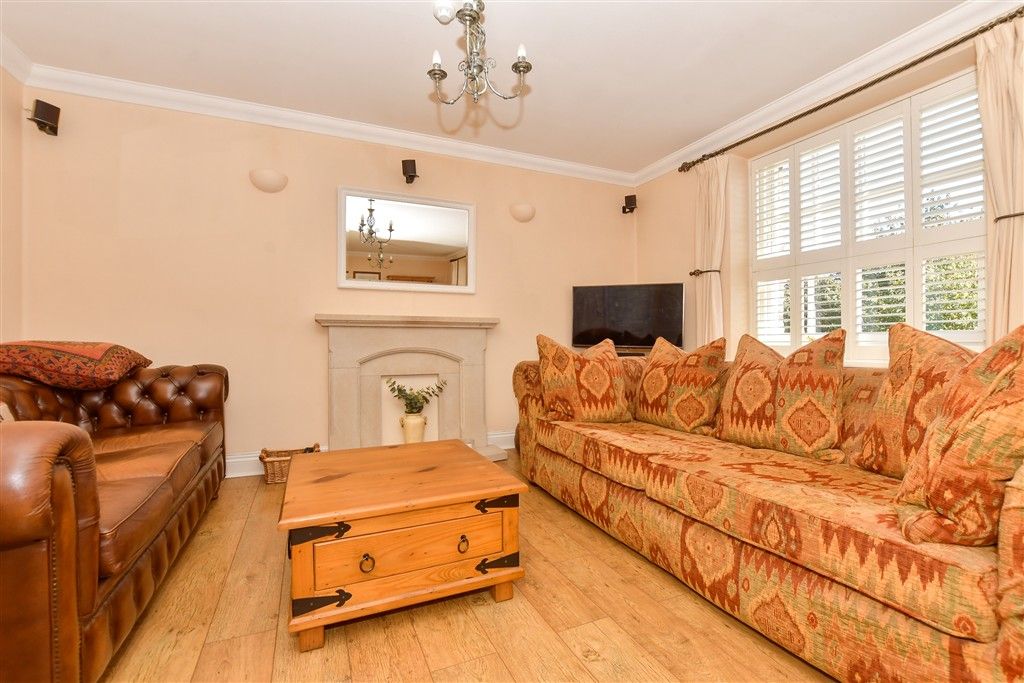 Additional image 8 of 2 bed flat for saleHalliday Drive, Deal, Kent CT14