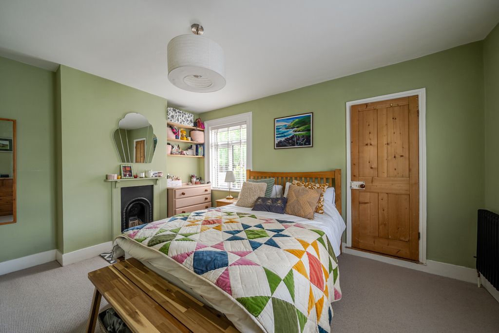 Property photo 3 of 15 1456108-5-69Fc7d9...
