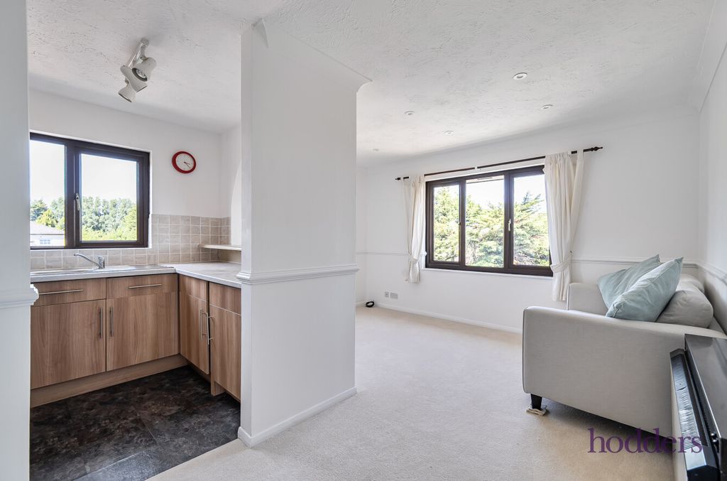 Property photo 3 of 20 A66cc49F-0Ab9-415...