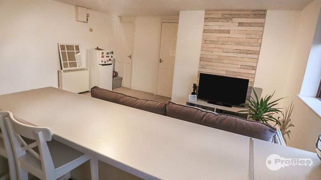 Property photo 3 of 7 Img_9666.Jpg