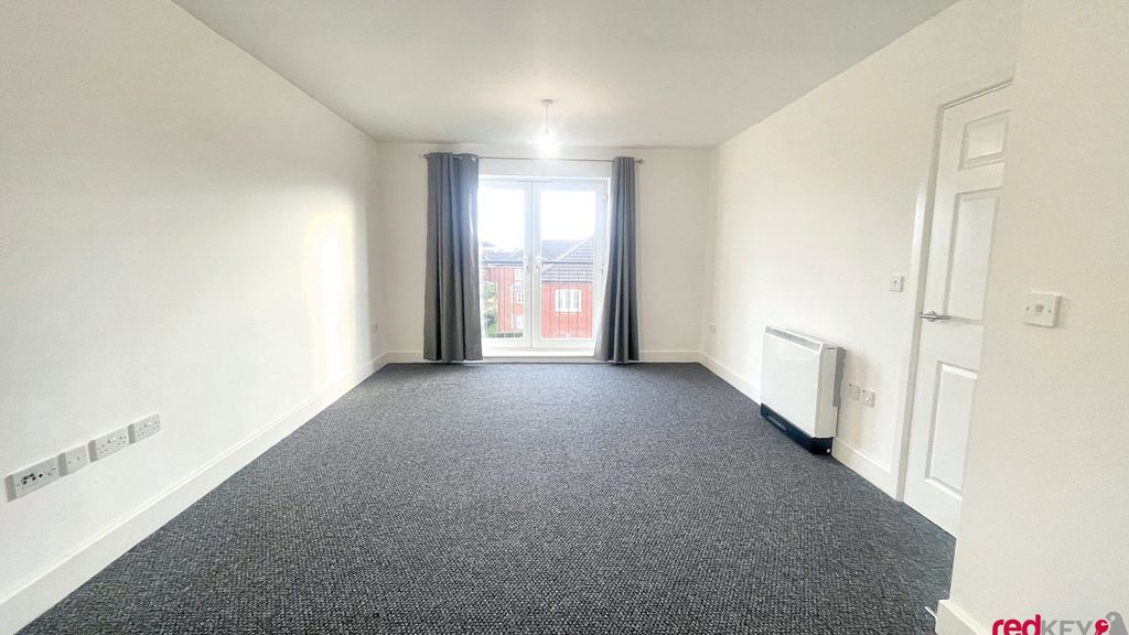 Property photo 2 of 6 Lounge