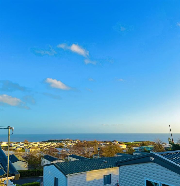 Property photo 2 of 26 1Hawthorn3.Jpg