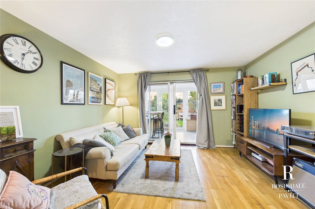 Property photo 2 of 24 Picture 2