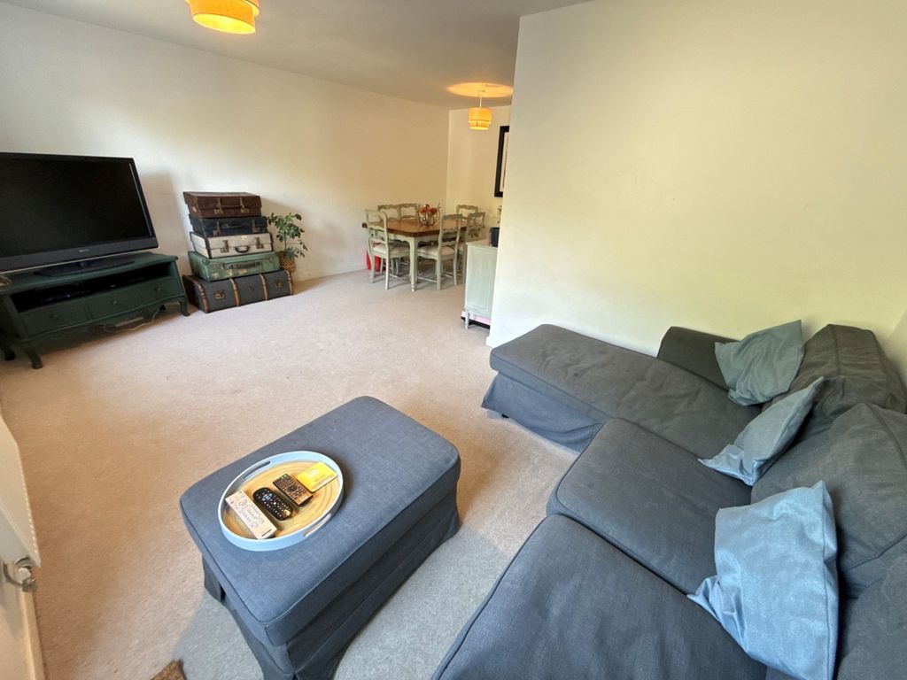Property photo 2 of 10 4451504
