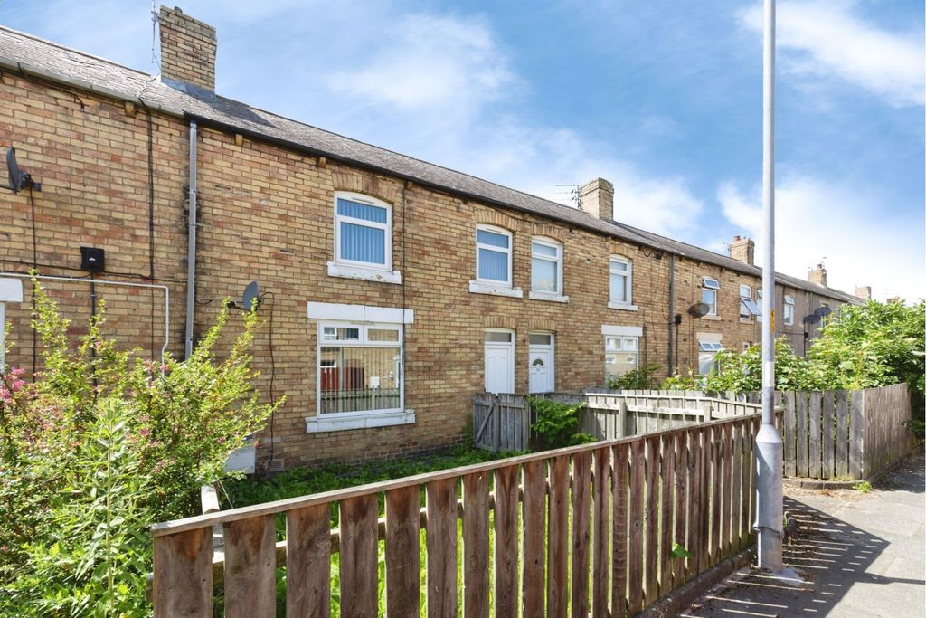 Property photo 1 of 13