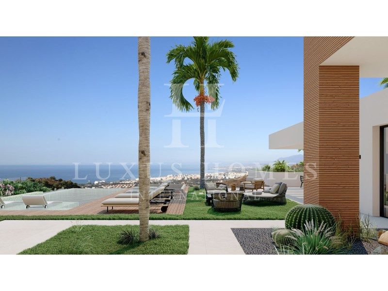 Property photo 2 of 24