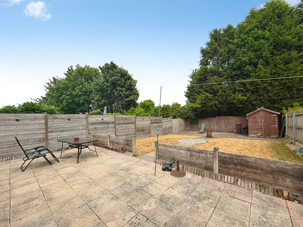 Property photo 2 of 15