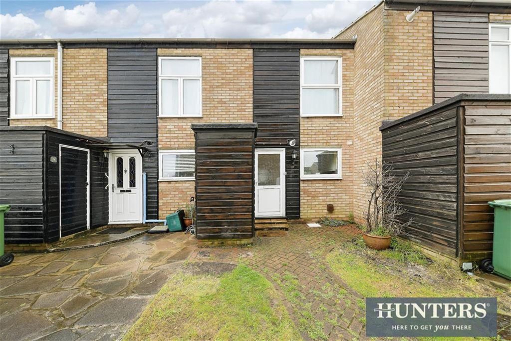 Property photo 1 of 12