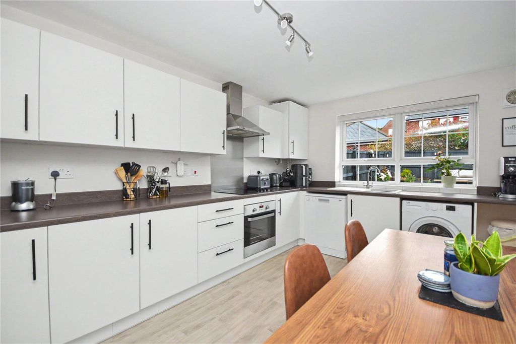 Property photo 3 of 13 Picture No. 09