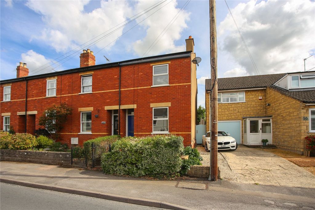 Property photo 2 of 11 Picture No. 17