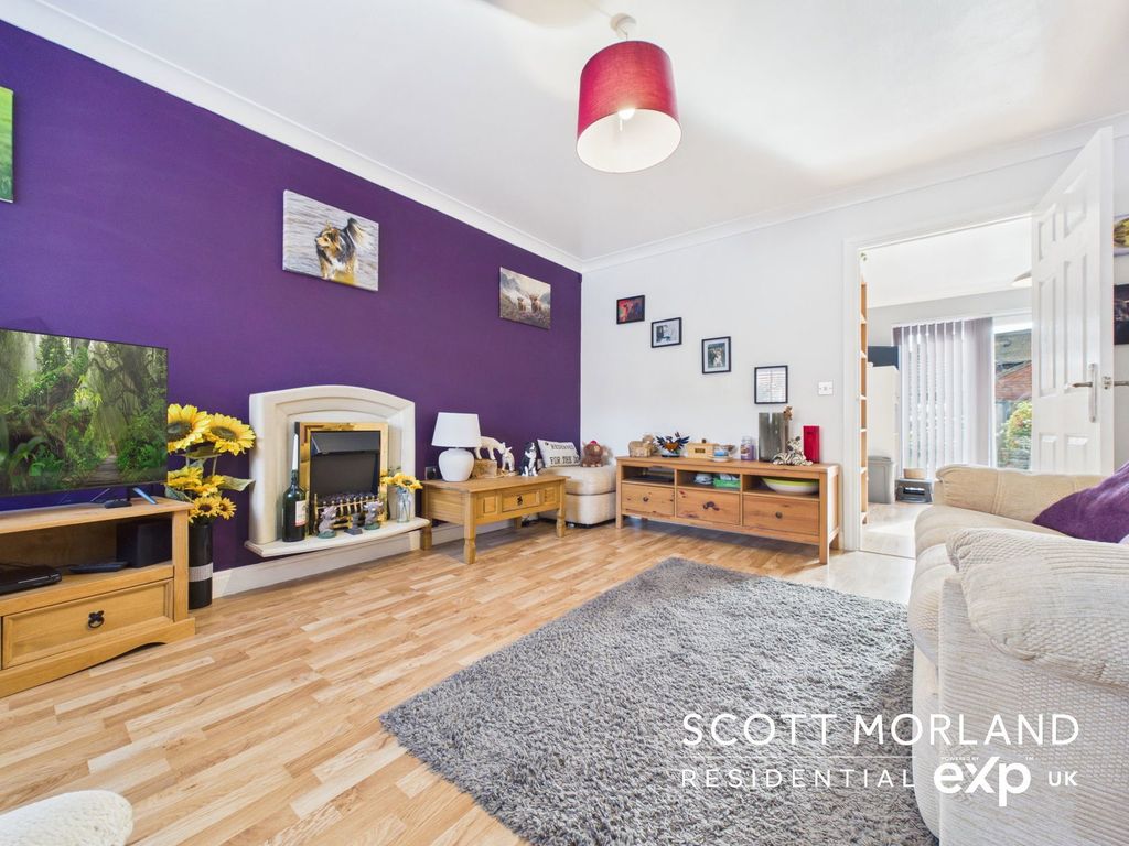 Property photo 2 of 14